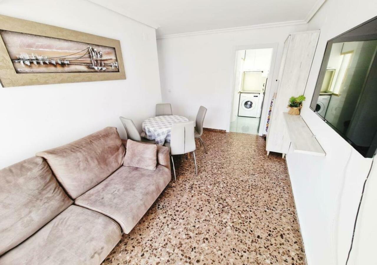 Carmen Apartments ベニドルム エクステリア 写真