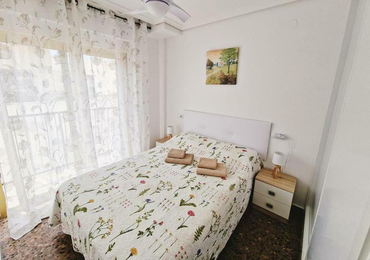 Carmen Apartments ベニドルム エクステリア 写真