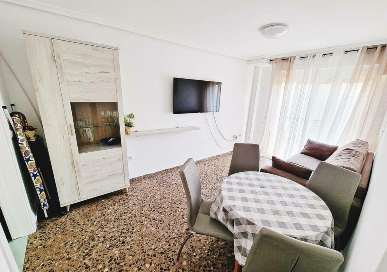 Carmen Apartments ベニドルム エクステリア 写真