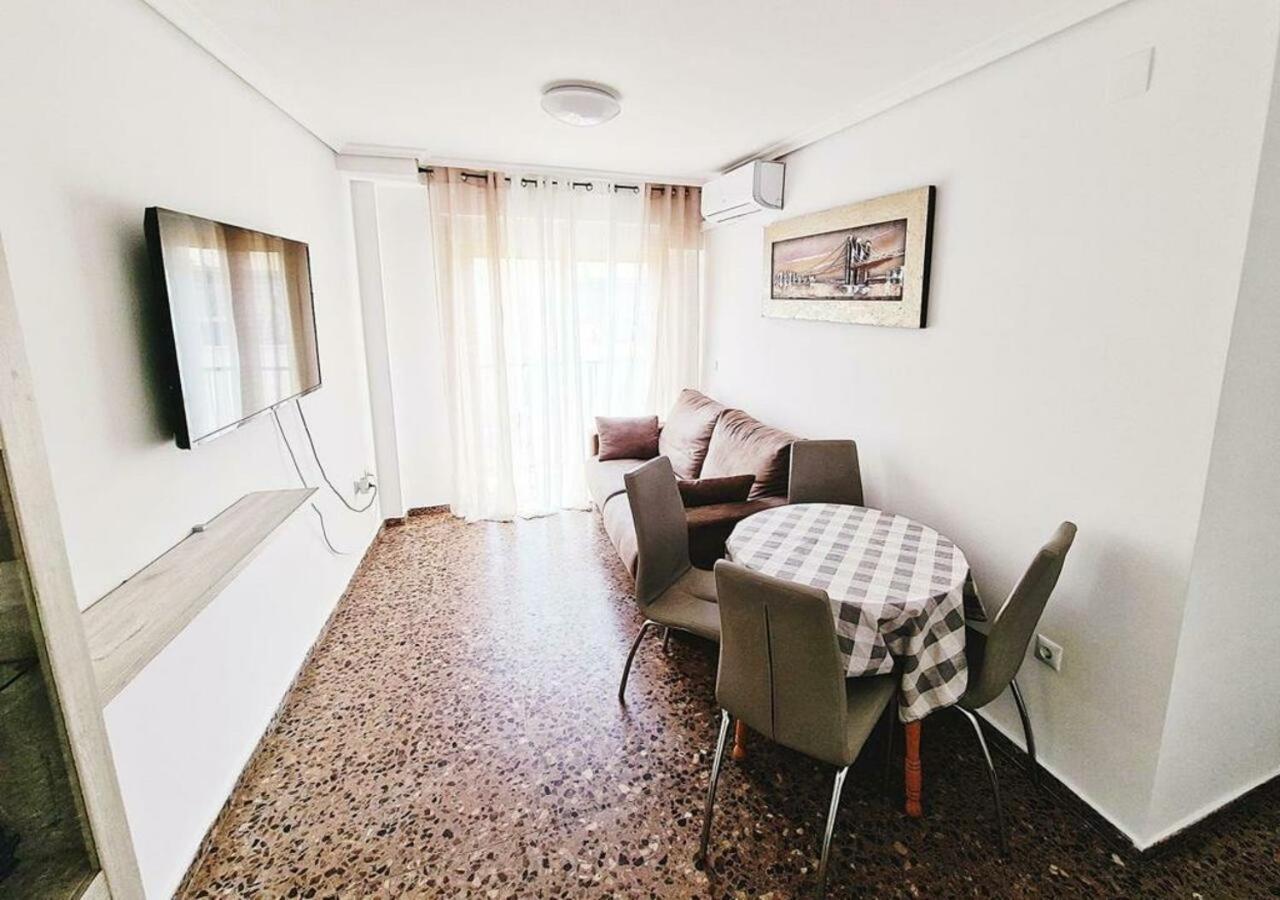 Carmen Apartments ベニドルム エクステリア 写真