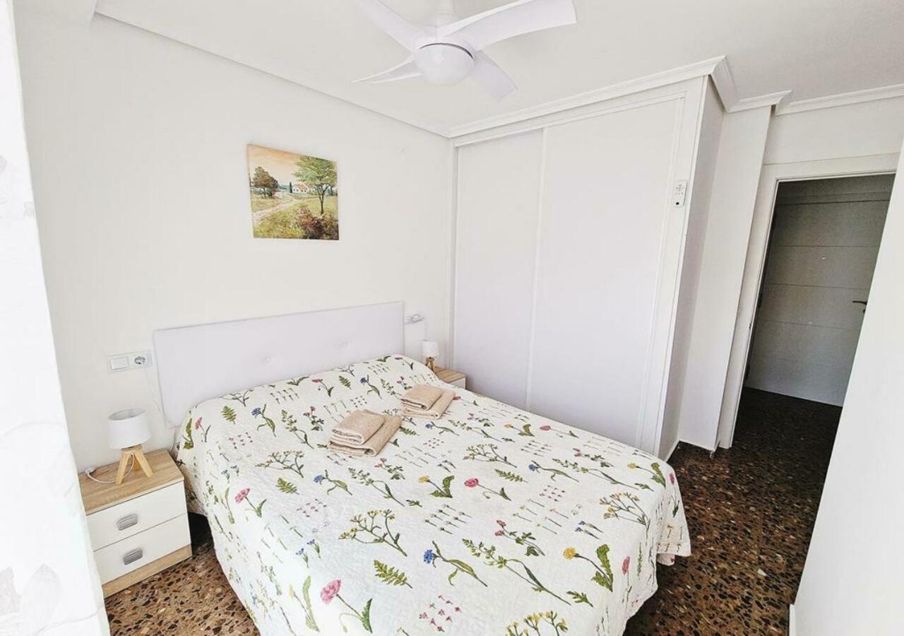 Carmen Apartments ベニドルム エクステリア 写真